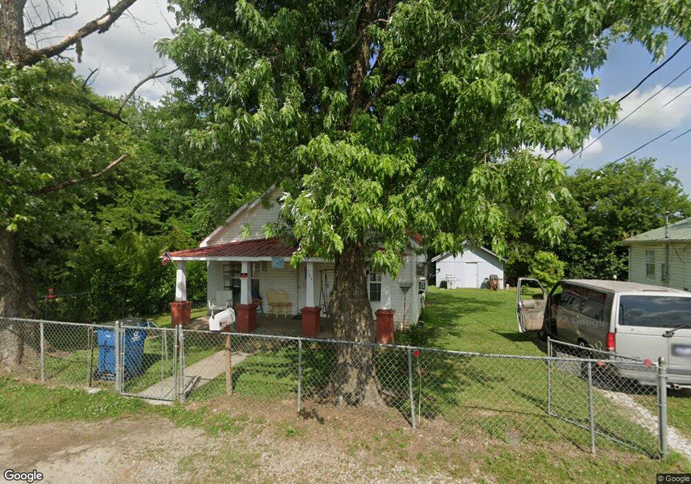 729 Mill St, Manchester, TN 37355 - photo 1