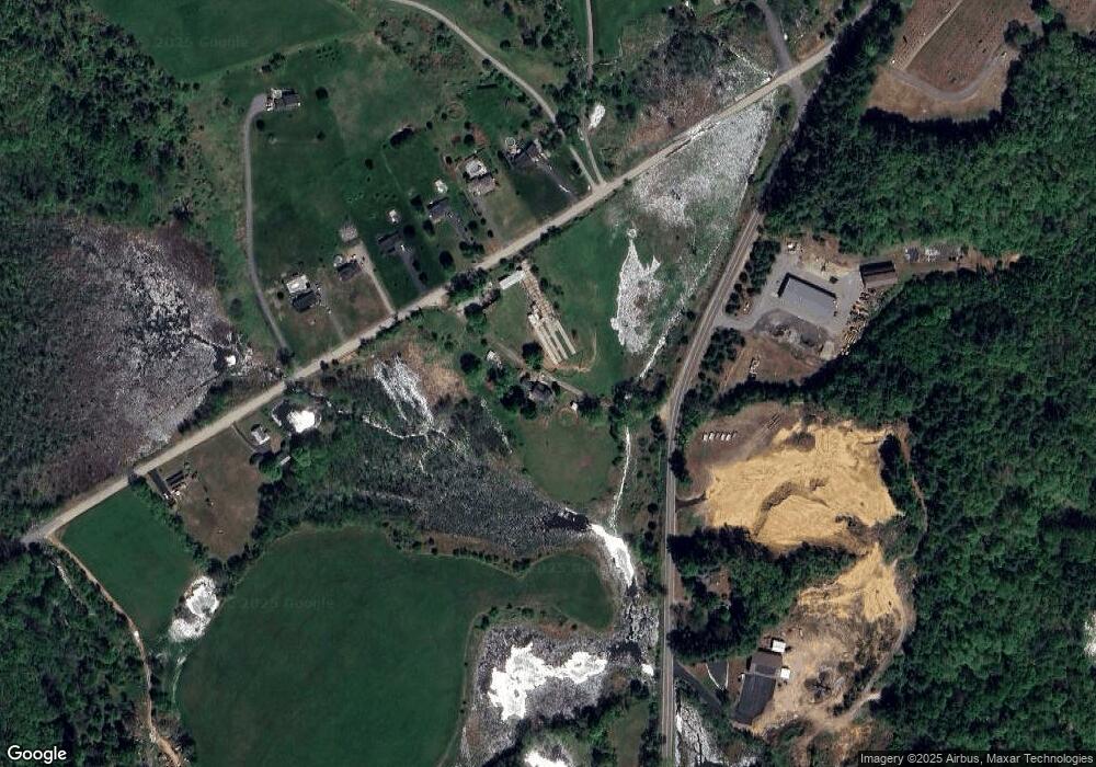 0 Couture unit 2 71010318, Warren, MA 01083 - photo 1