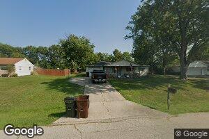 820 Easter Dr, Franklin, OH 45005