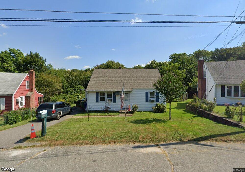 90 Cooper Dr, Waterbury, CT 06704 - photo 1