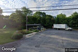 4 S Pleasant Ave, Beverly Shores, IN 46301