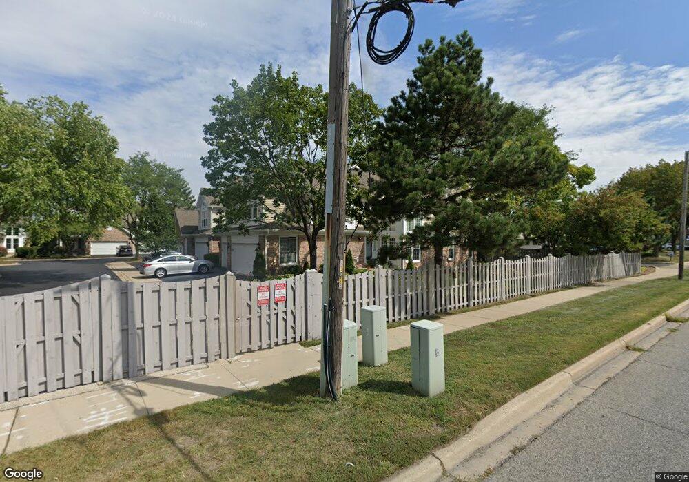 841 Fairmont Ct, Des Plaines, IL 60018 - photo 1