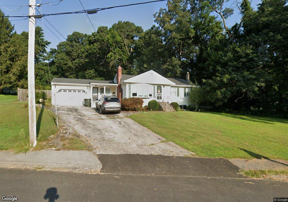 28 Candace Dr, Bellingham, MA 02019 - photo 1