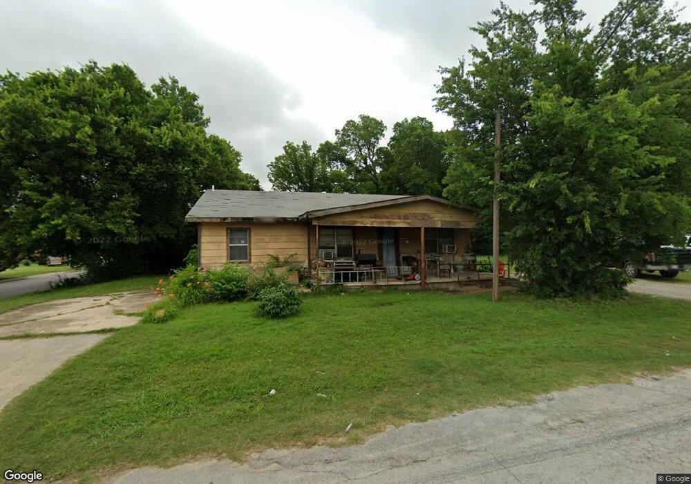 918 N St NE, Ardmore, OK 73401 - photo 1