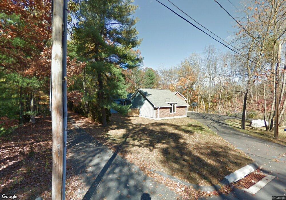 202 Karen Lee Rd, Glastonbury, CT 06033 - photo 1