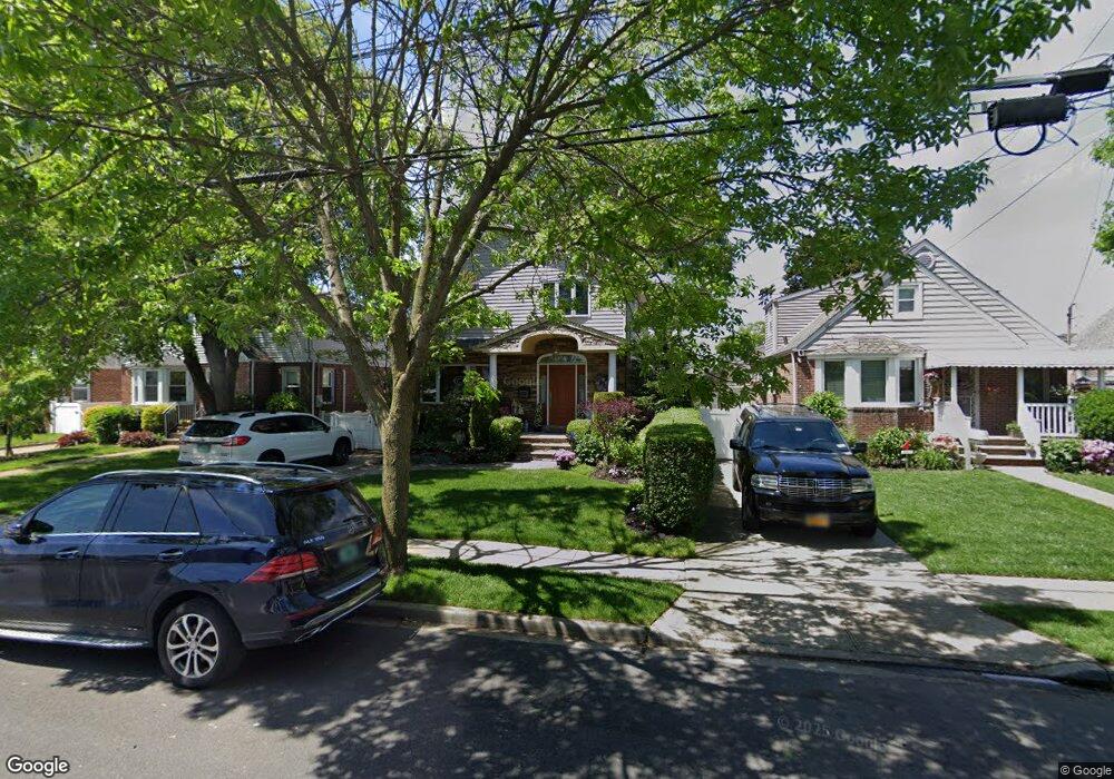 232 Semton Blvd, Franklin Square, NY 11010 - photo 1