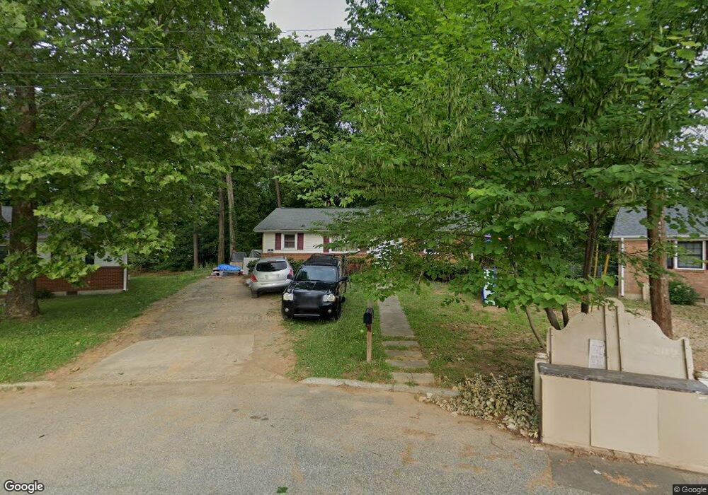 2021 Potomac Dr, Greensboro, NC 27403 - photo 1