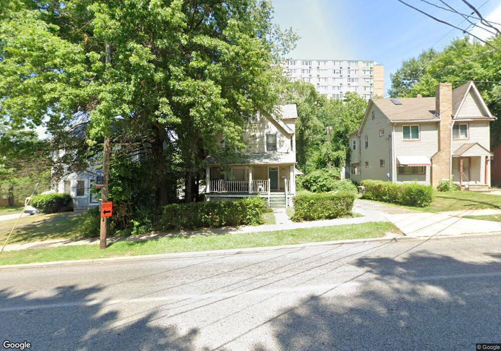1913 Taylor Rd, Cleveland, OH 44112 - photo 1