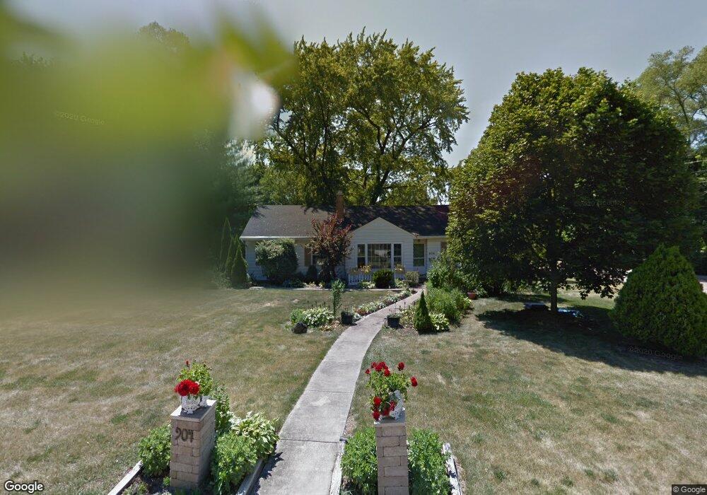 904 S Hale St, Wheaton, IL 60189 - photo 1