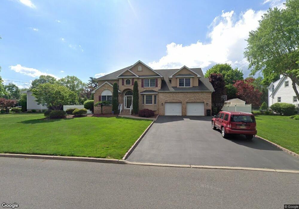 31 Colfax Dr, Pequannock, NJ 07440 - photo 1