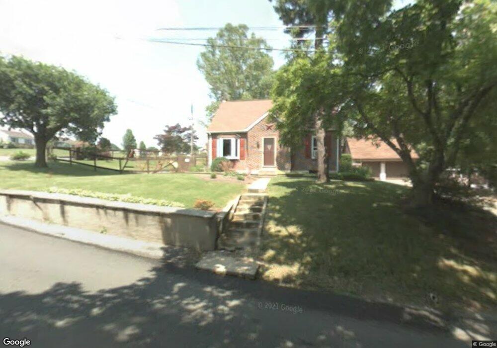 852 Englesville Hill Rd, Boyertown, PA 19512 - photo 1