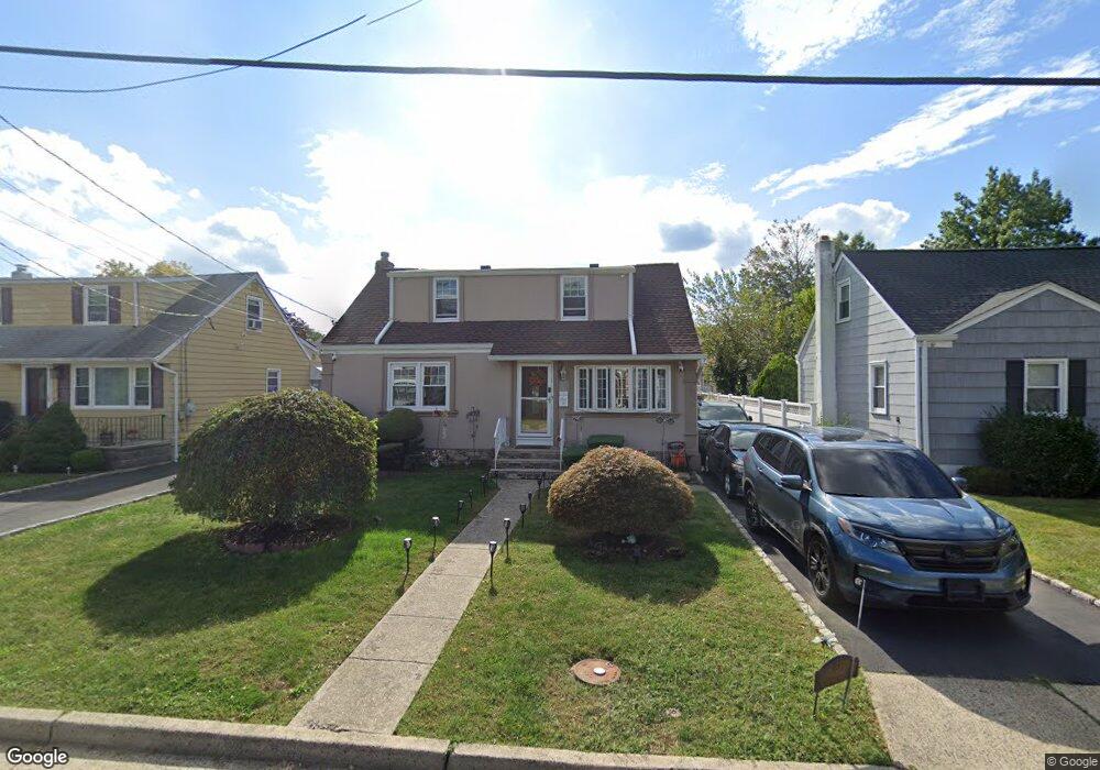 917 Maple Ave, Linden, NJ 07036 - photo 1
