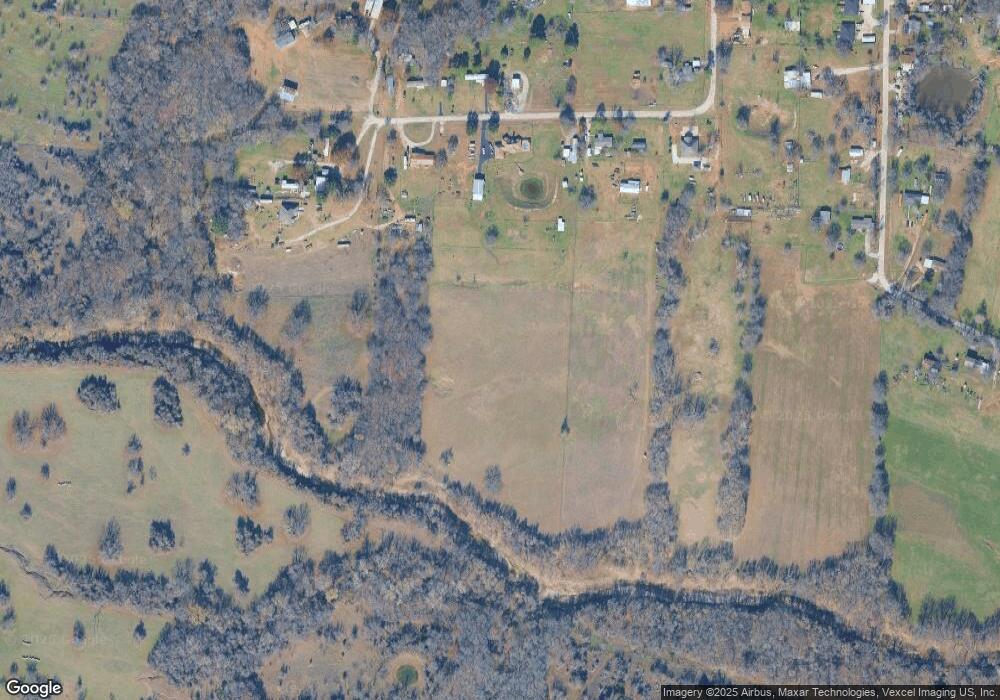 820 Parker St, Azle, TX 76020 - photo 1