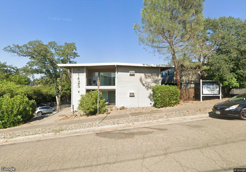1425 Magnolia Ave, Redding, CA 96001 - photo 1