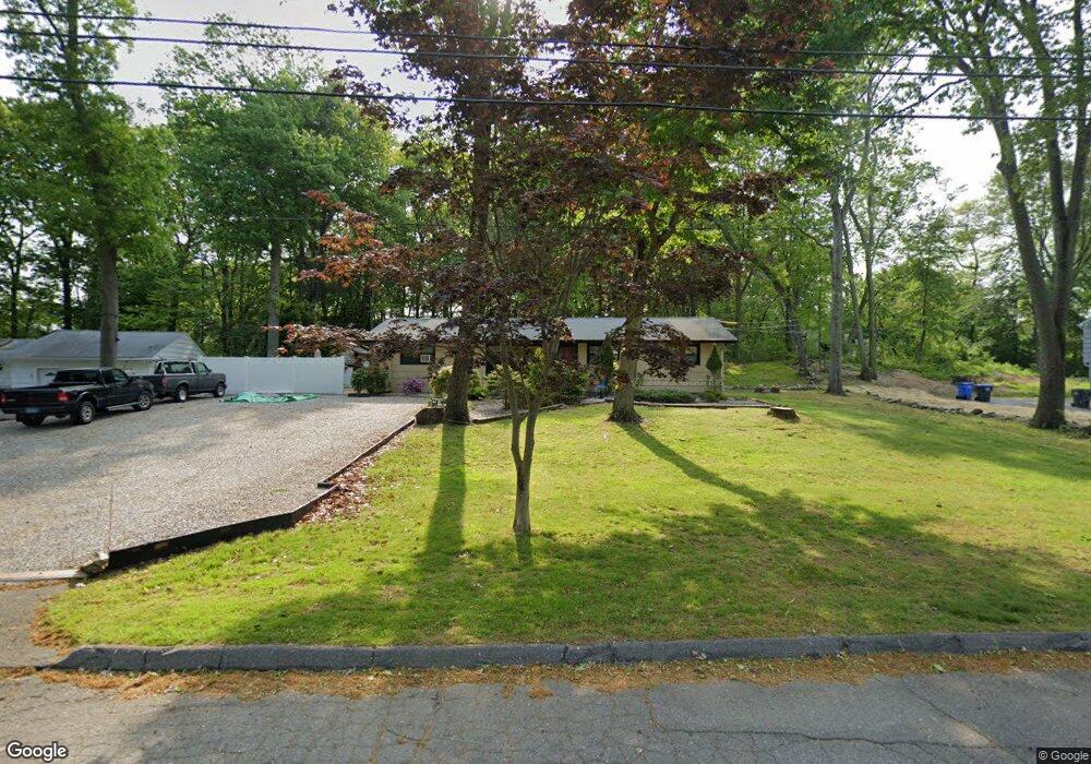 21 Garland Cir, Trumbull, CT 06611 - photo 1