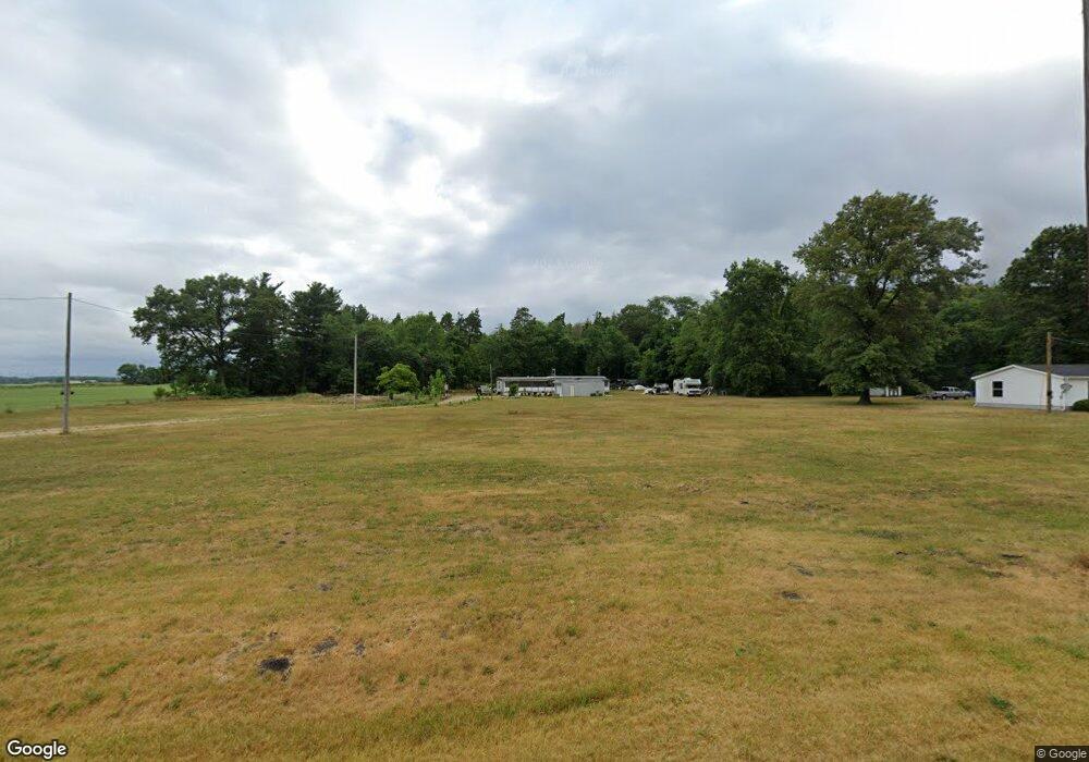 8620 E 400 N, Grovertown, IN 46531 - photo 1