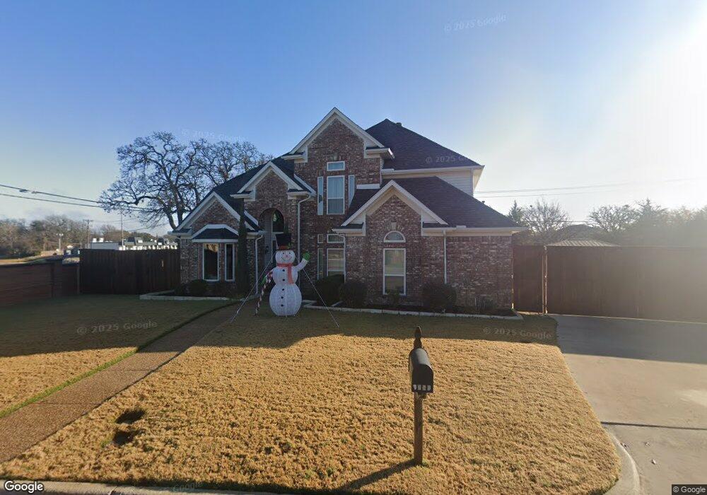 1640 Green Tree Dr, Hurst, TX 76054 - photo 1