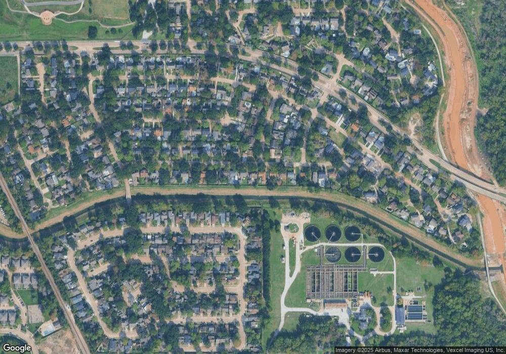 5003 Oak Shadows Dr, Houston, TX 77091 - photo 1