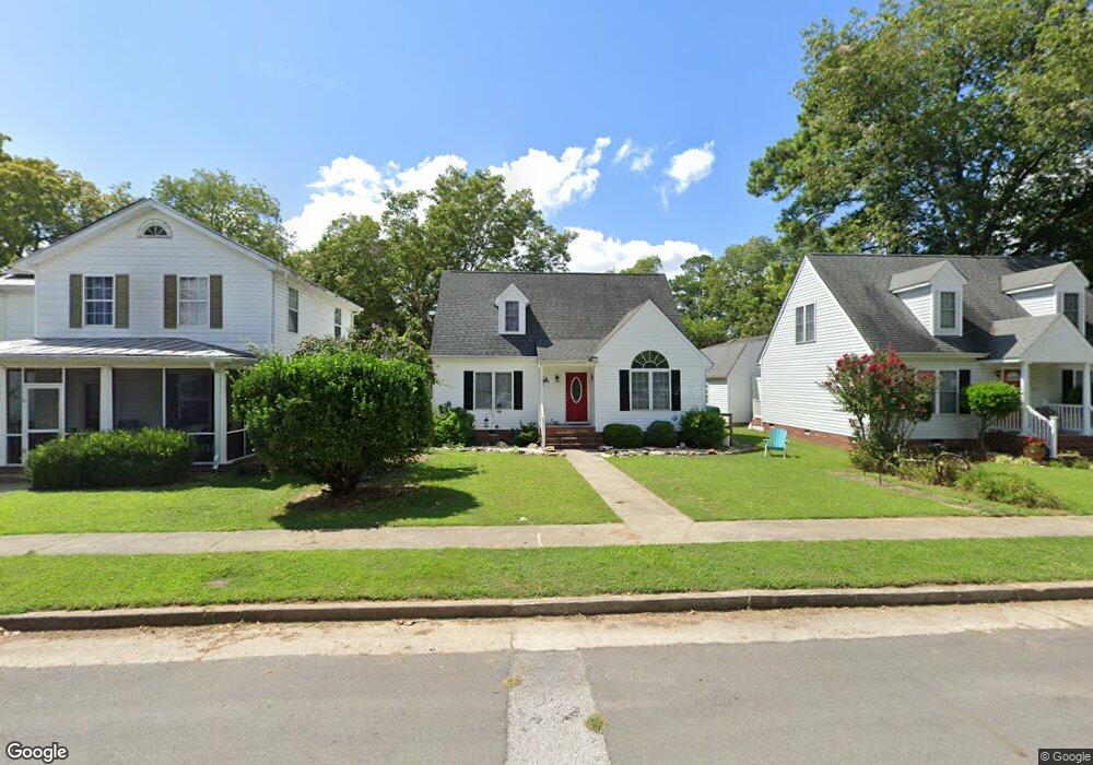 811 Lee St, West Point, VA 23181 - photo 1