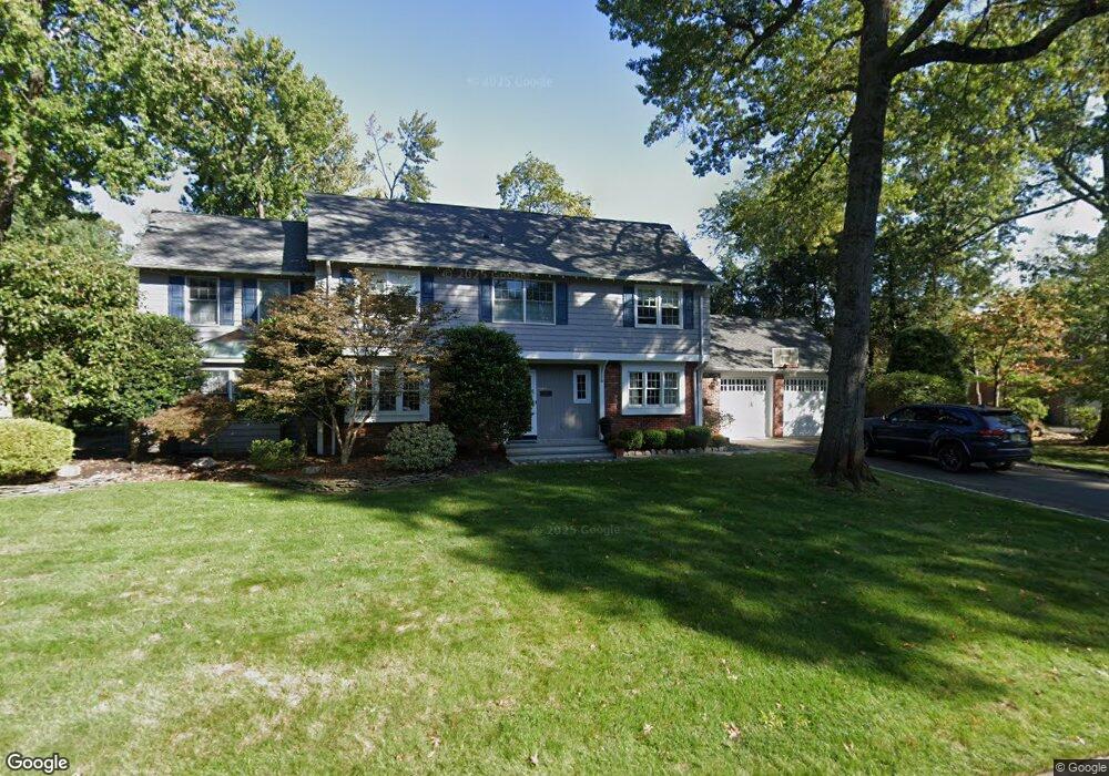 72 Buchanan Rd, Edison, NJ 08820 - photo 1