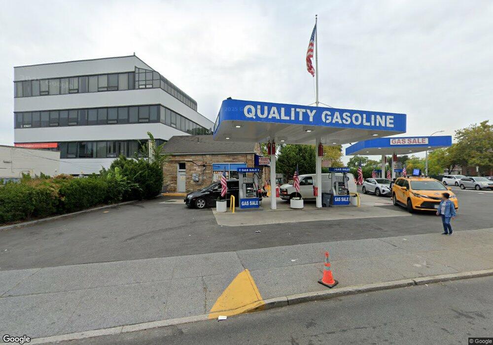 17553 Horace Harding Expy, Flushing, NY 11365 - photo 1