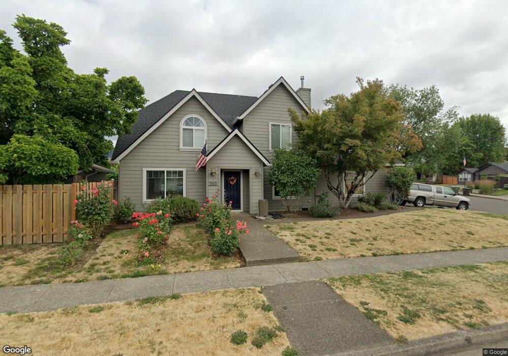 203 E Edgewood Dr, Newberg, OR 97132 - photo 1