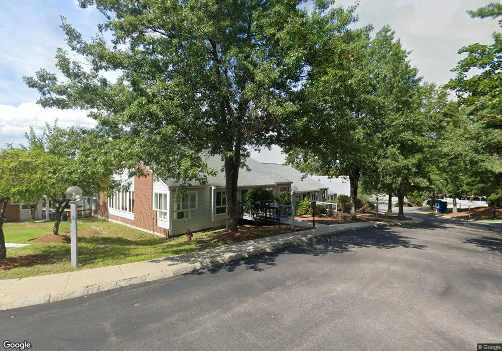 76 Northeastern Blvd unit 29B, Nashua, NH 03062 - photo 1