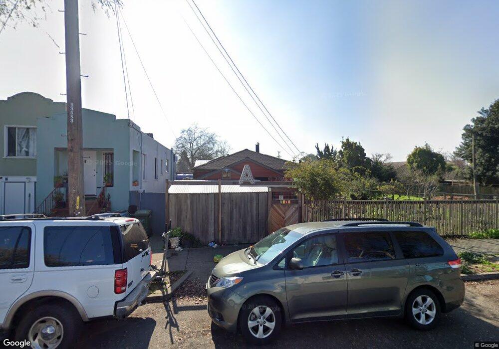 1416 Derby St, Berkeley, CA 94702 - photo 1