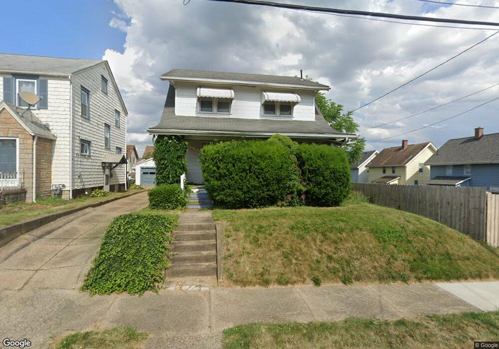 1142 Ardmore Ave SW, Canton, OH 44710 - photo 1