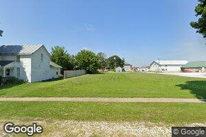 207 W Perryton St, Reynolds, IL 61279