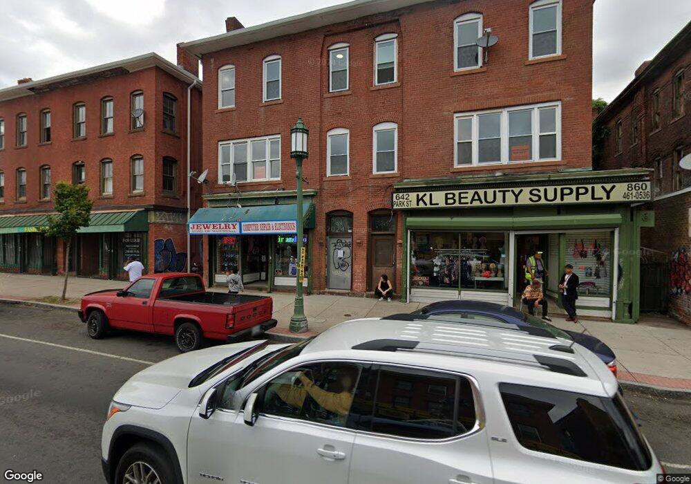 646 Park St unit 3B, Hartford, CT 06106 - photo 1