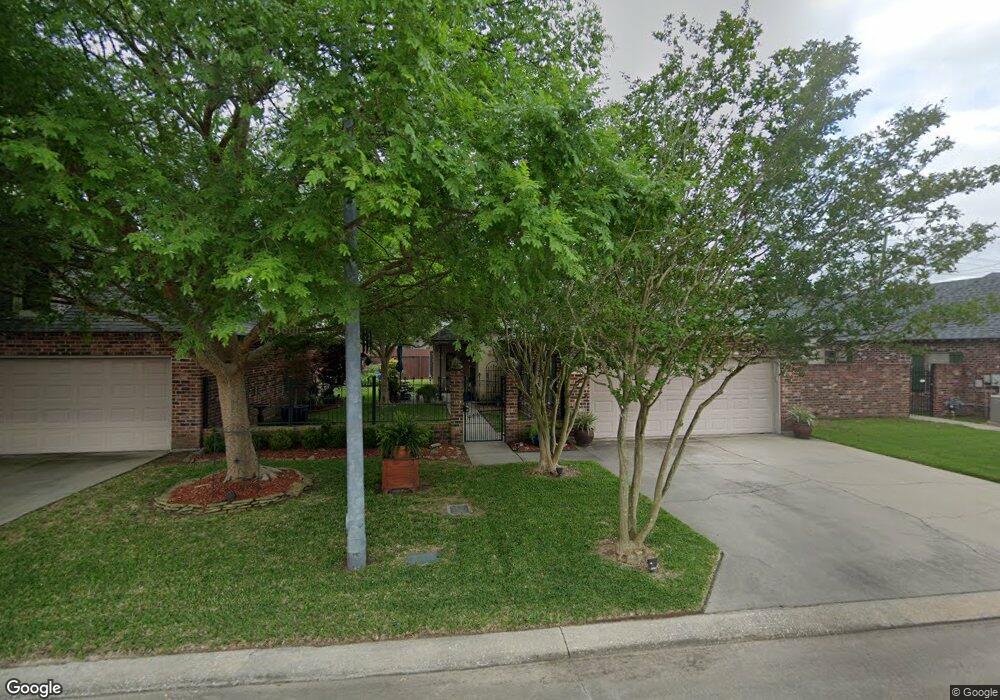 2455 Bordeaux St, Lake Charles, LA 70605 - photo 1