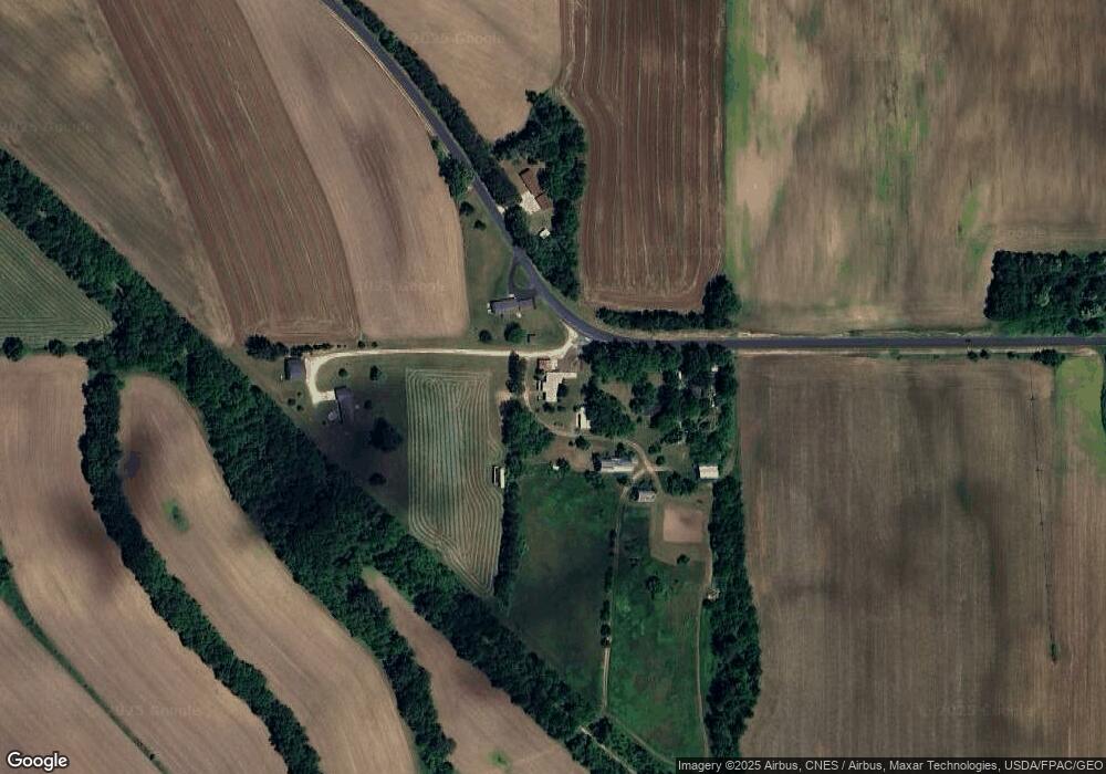 N13545 W Prairie Rd, Trempealeau, WI 54661 - photo 1