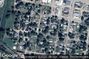 211 S Washington St, Bloomfield, NE 68718