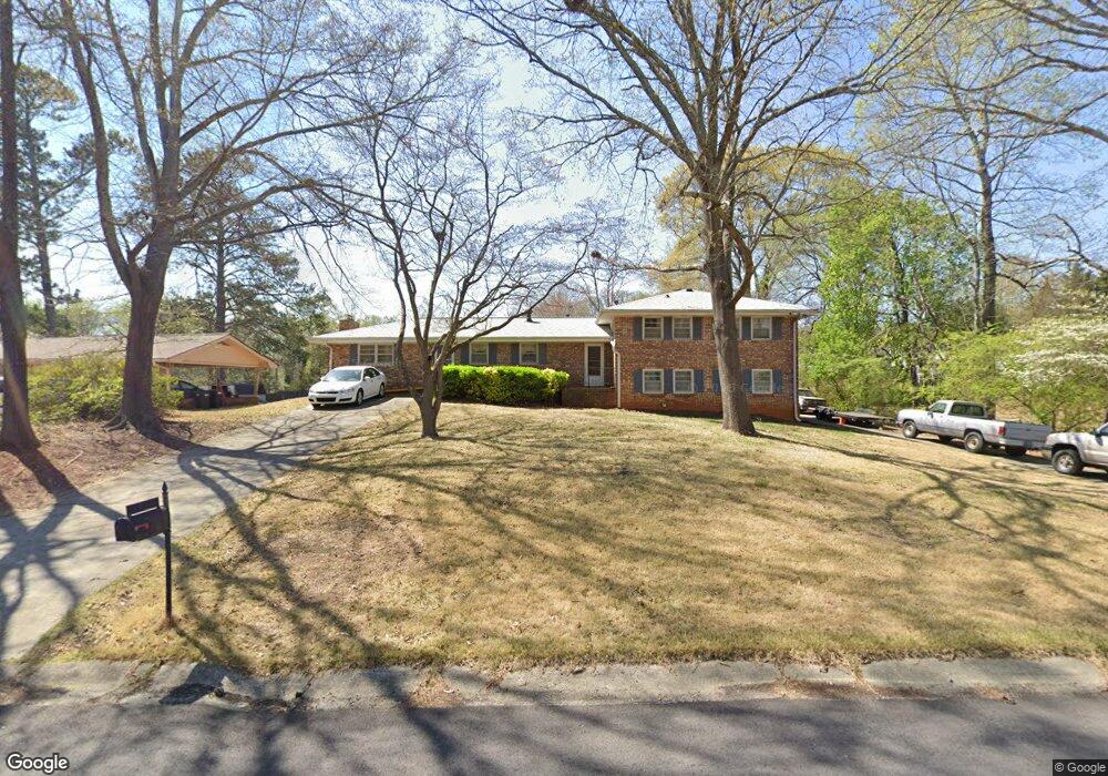 2880 Surrey Ln SW, Marietta, GA 30060 - photo 1