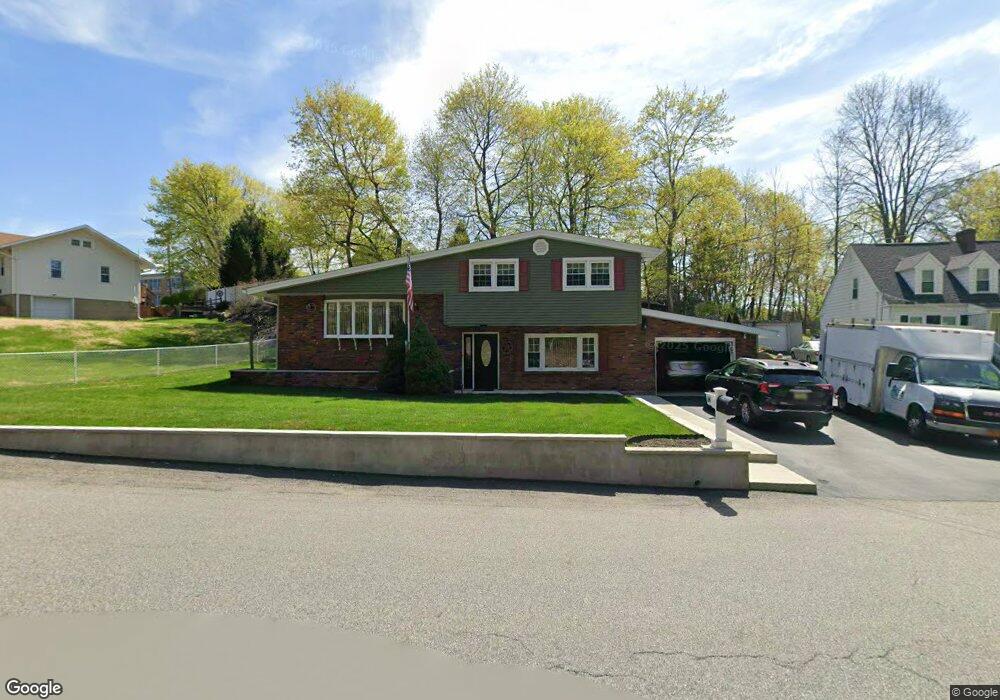 84 Buckwheat Rd, Franklin, NJ 07416 - photo 1