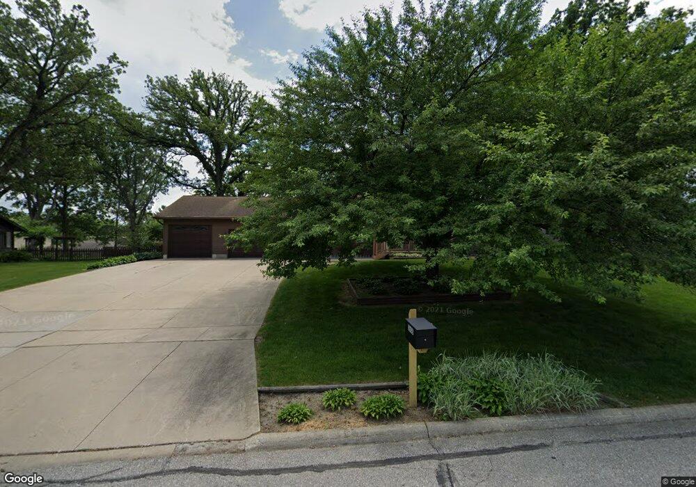 1608 S Park Rd, Cedar Falls, IA 50613 - photo 1