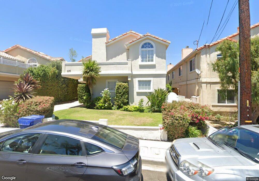 2219 Rockefeller Ln unit C, Redondo Beach, CA 90278 - photo 1