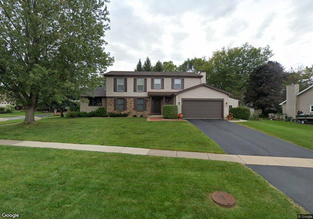 526 Carlson Ct, Batavia, IL 60510 - photo 1