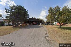 135 N 6th St, Mountain View, OK 73062