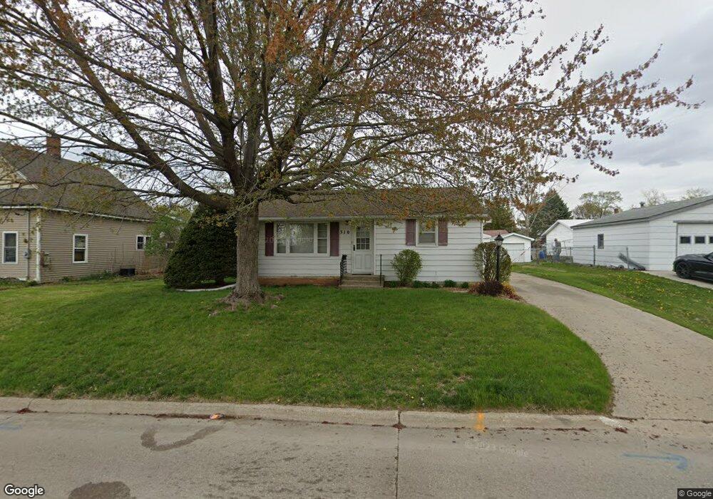 310 S 5th Ave E, Newton, IA 50208 - photo 1