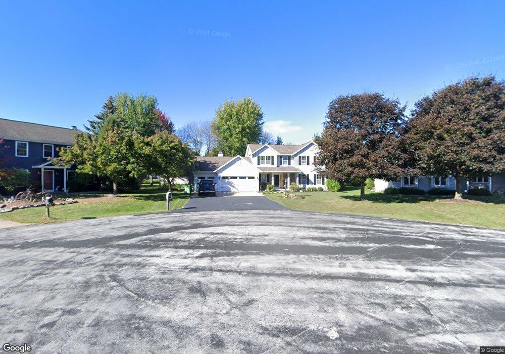 N9575 Diamond Ct, Appleton, WI 54915 - photo 1