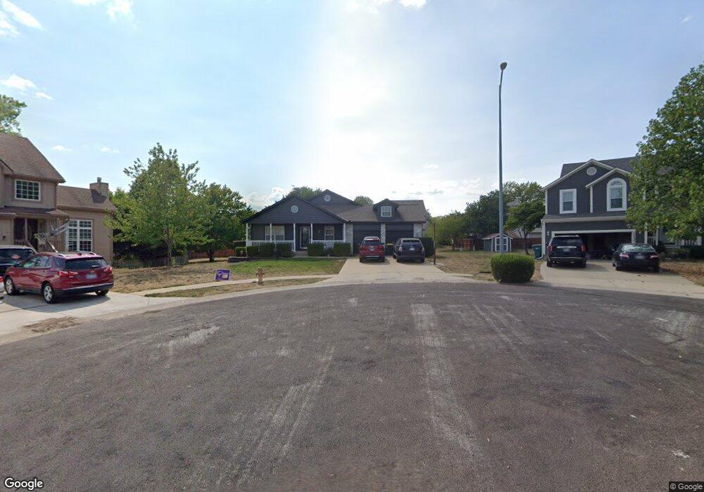 20353 Willow Ct, Spring Hill, KS 66083 - photo 1