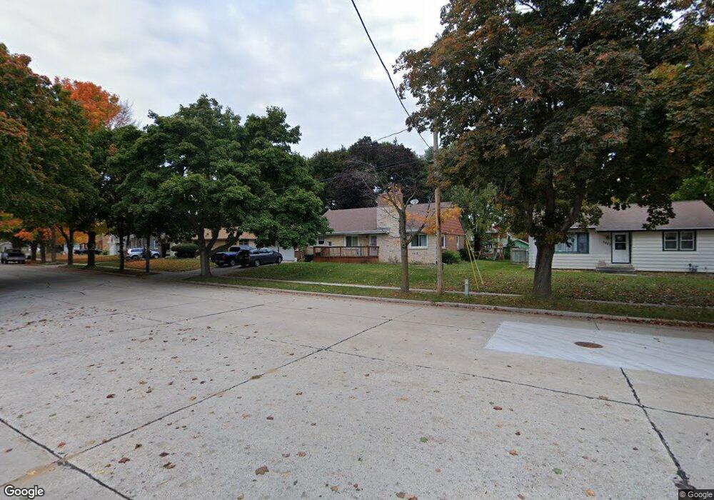 Lt1 33rd St unit Lt1, Two Rivers, WI 54241 - photo 1