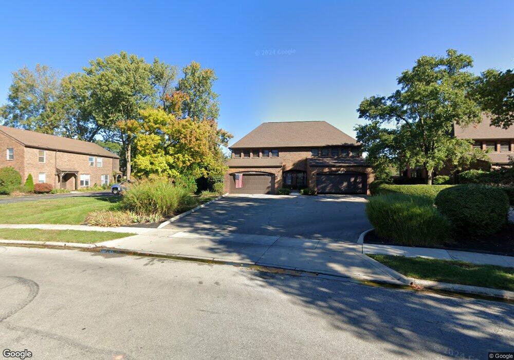 4582 Carriage Hill Ln unit 4582, Columbus, OH 43220 - photo 1