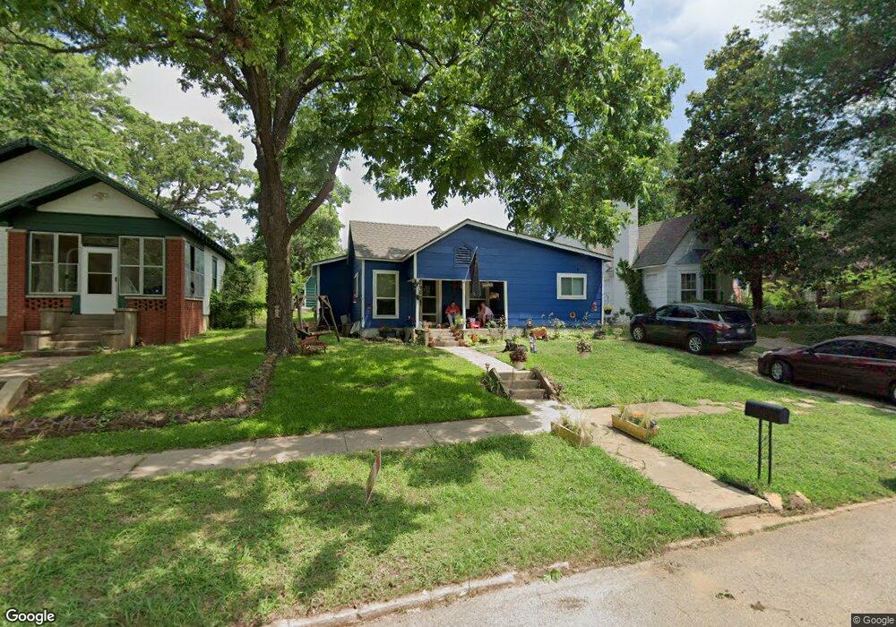 1415 W Main St, Denison, TX 75020 - photo 1