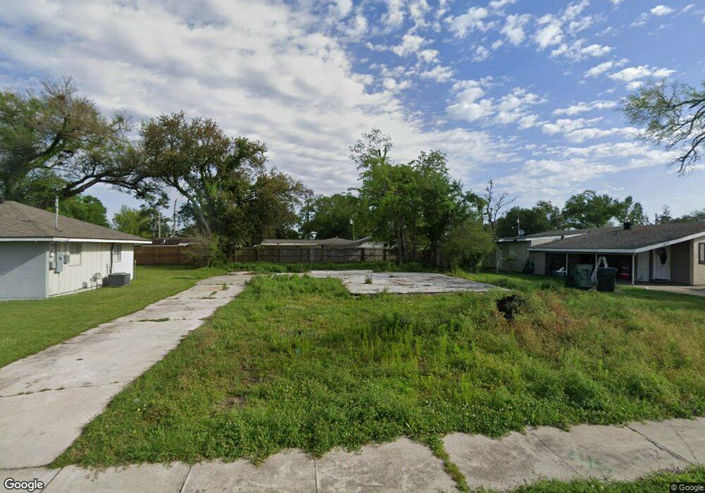 1409 Meadow Dr, Lake Charles, LA 70607 - photo 1