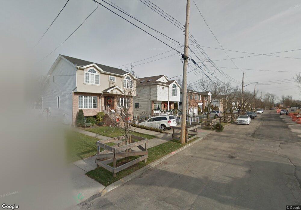 133 S Railroad St, Staten Island, NY 10312 - photo 1