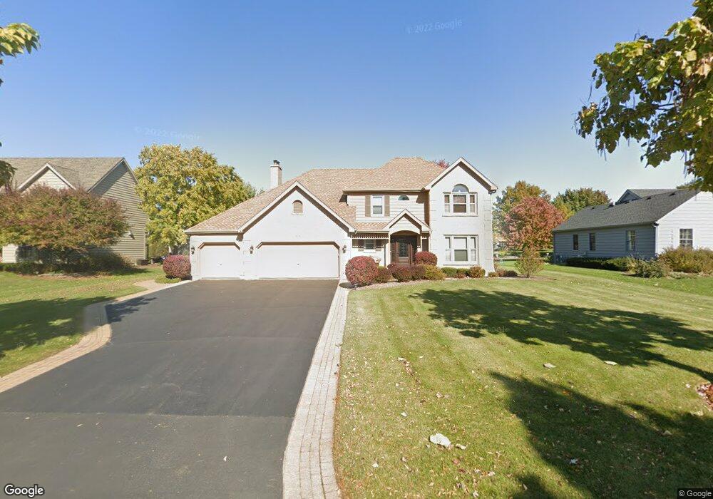 3630 Lakeview Dr, Algonquin, IL 60102 - photo 1