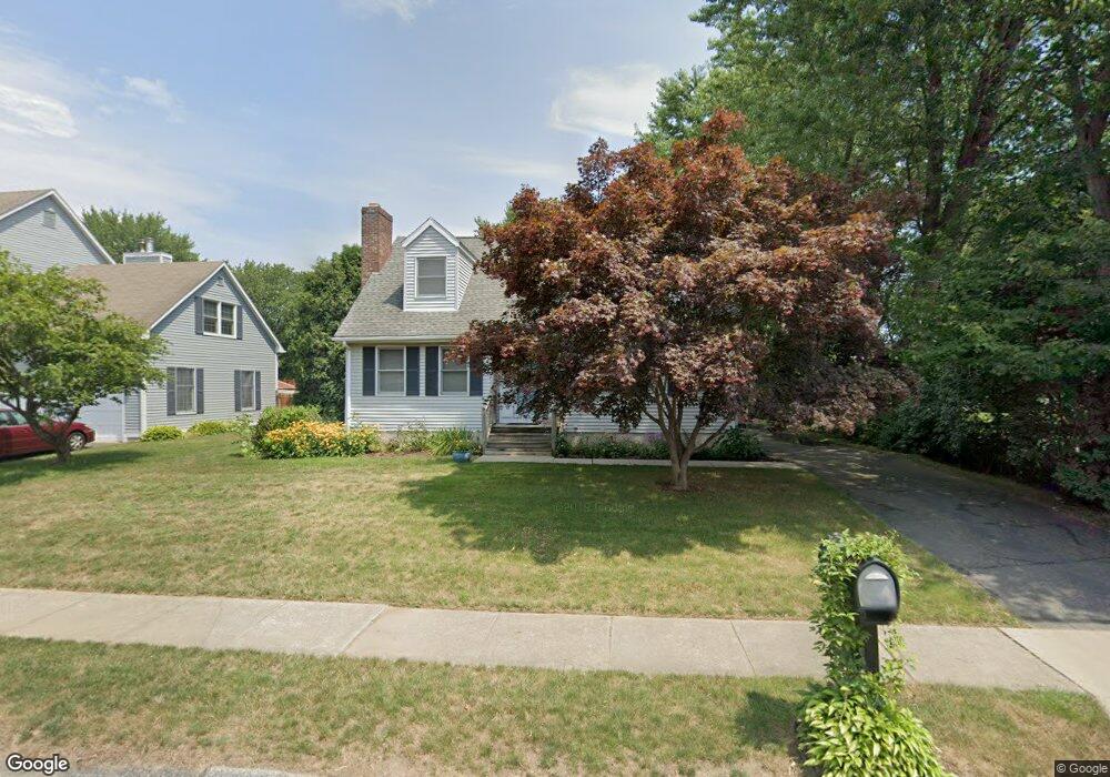 350 Wigwam Ln, Stratford, CT 06614 - photo 1